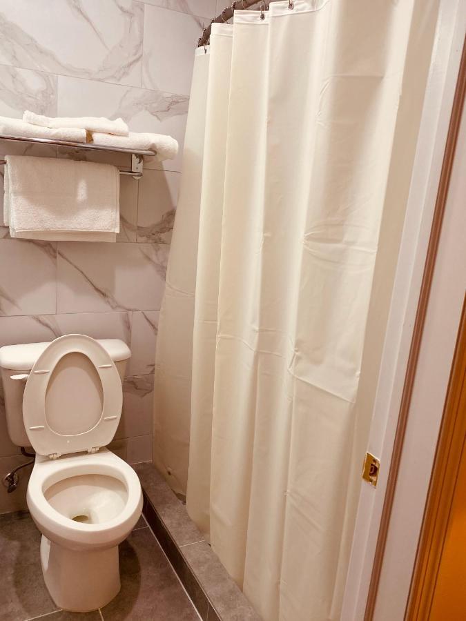 Surface Inn Brooklyn ニューヨーク エクステリア 写真