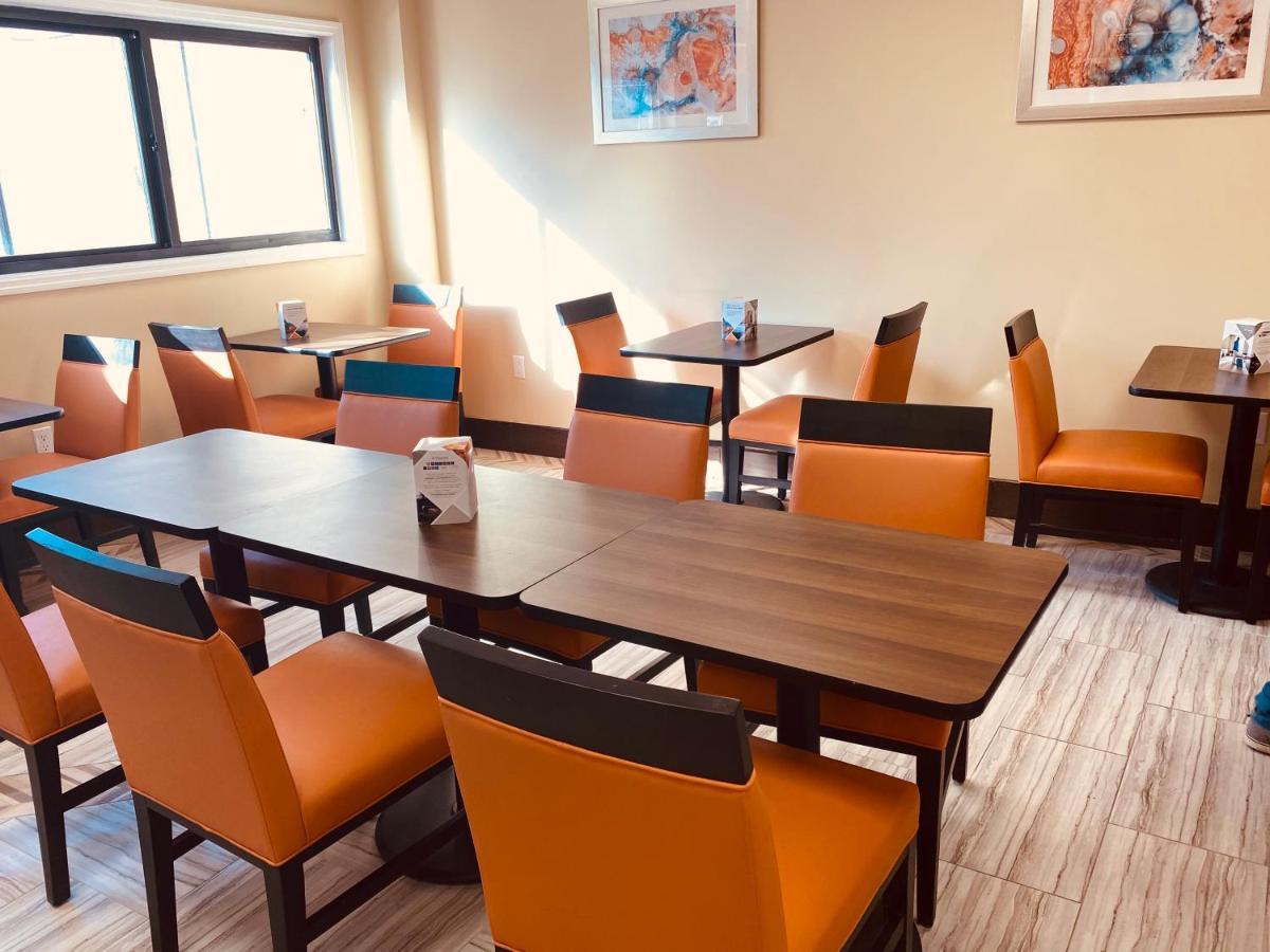 Surface Inn Brooklyn ニューヨーク エクステリア 写真