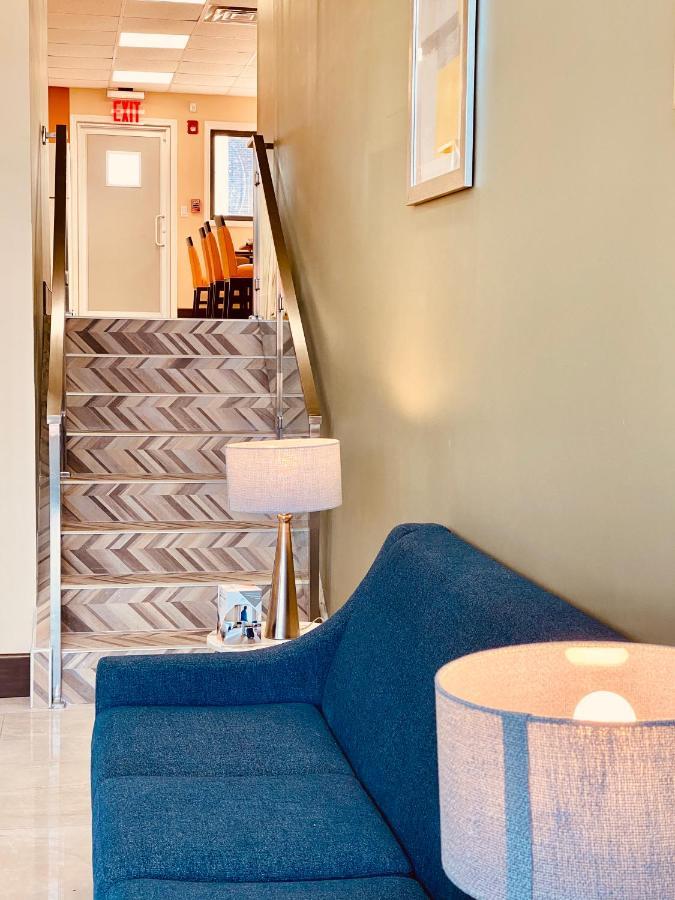 Surface Inn Brooklyn ニューヨーク エクステリア 写真